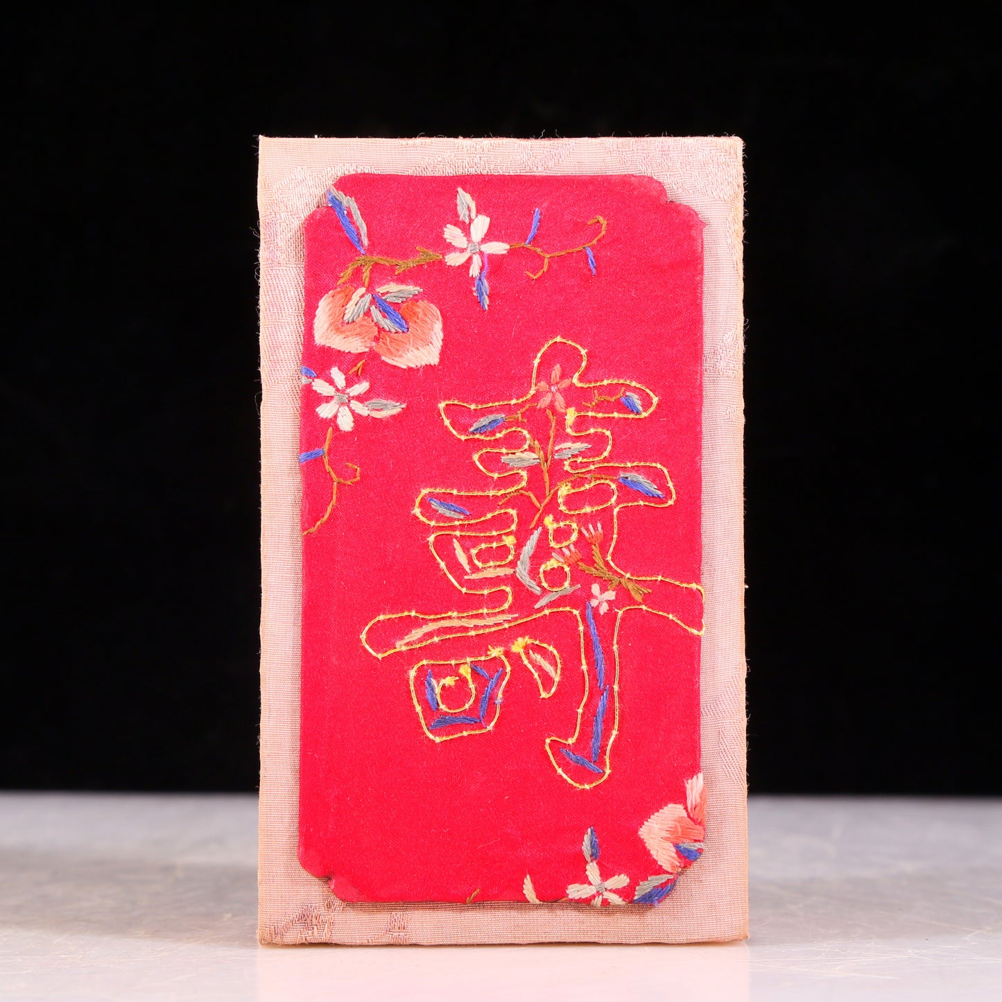 An exquisite Tianhuang stone seal