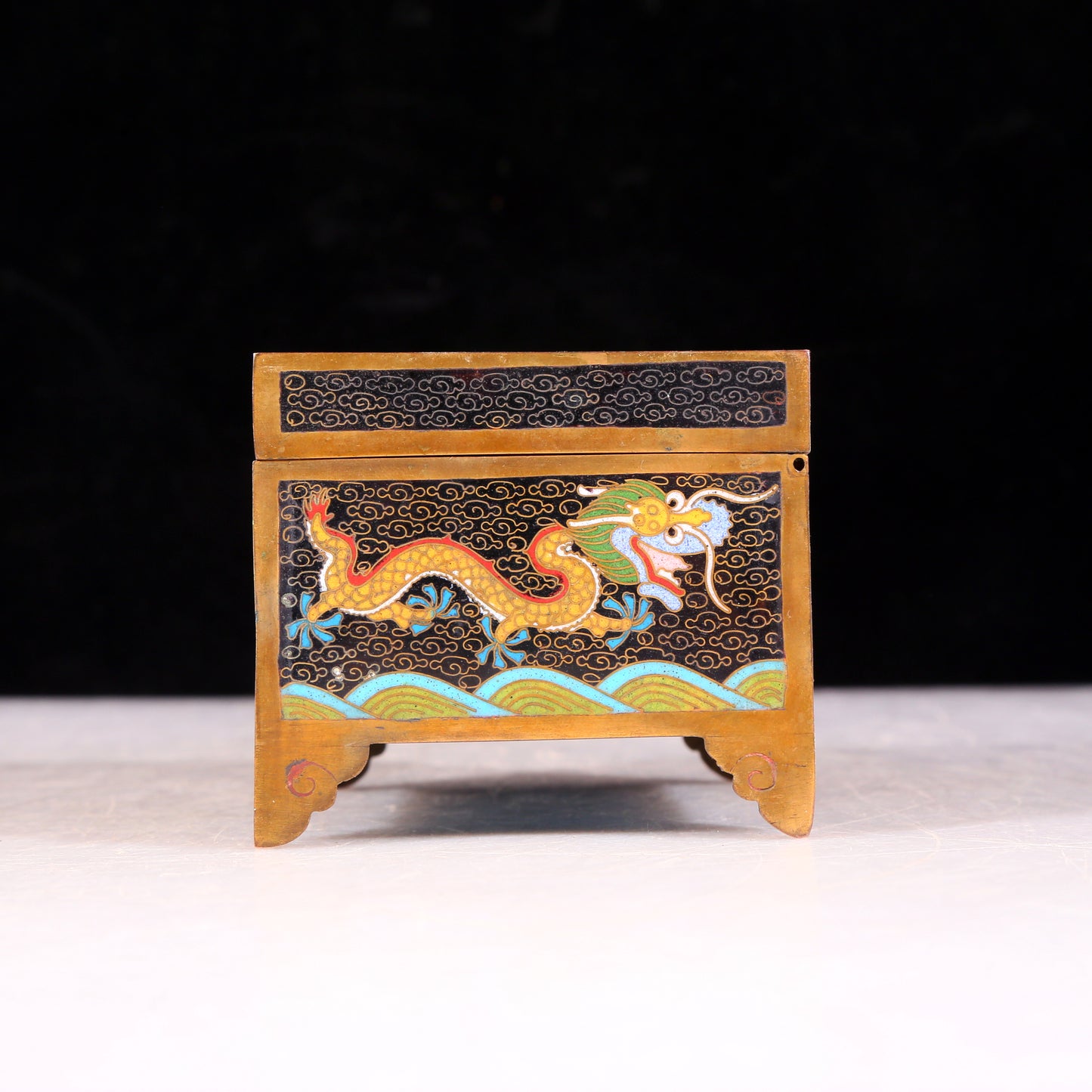 A set of exquisite Tianhuang stone landscape and figure seals