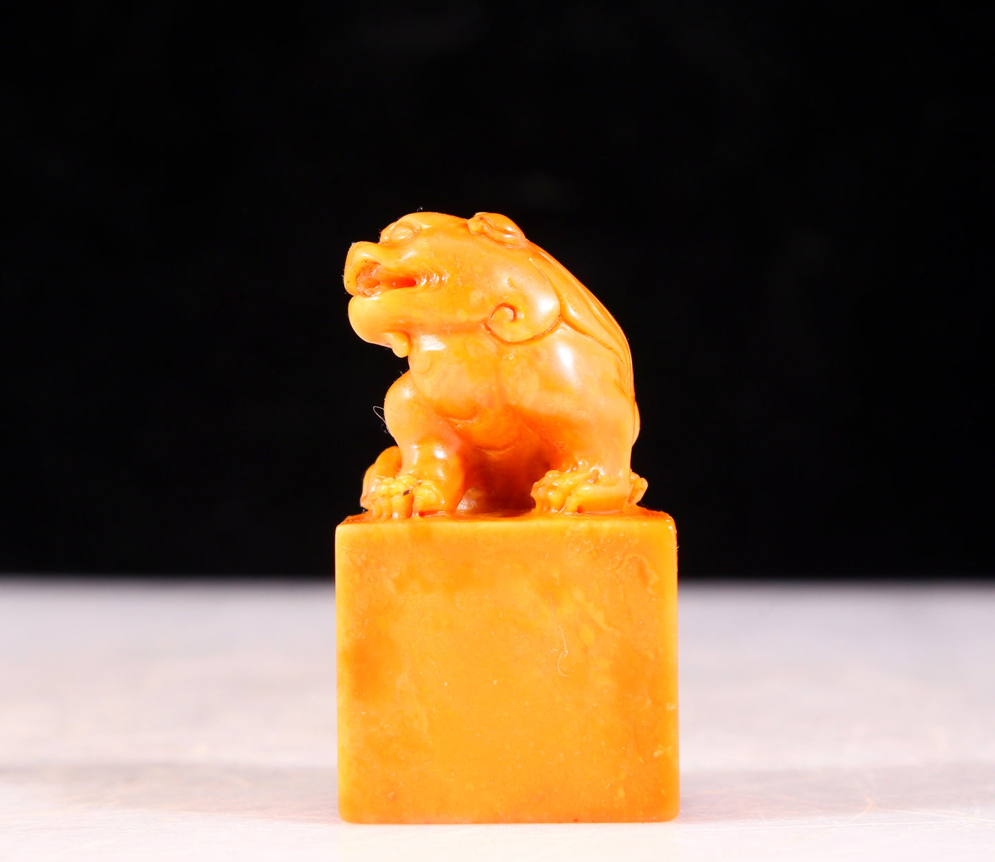 An exquisite Tianhuang stone auspicious animal seal