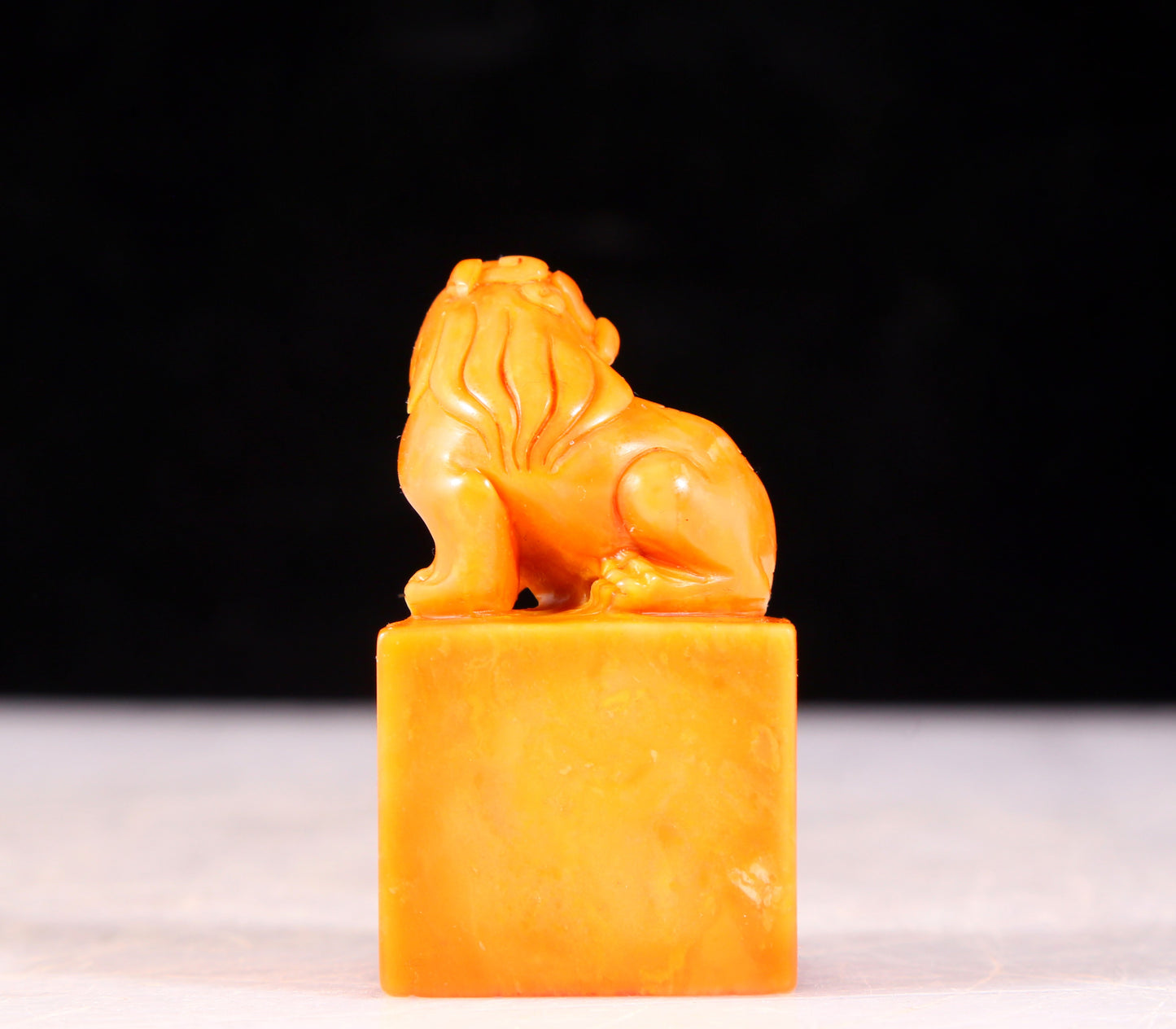 An exquisite Tianhuang stone auspicious animal seal