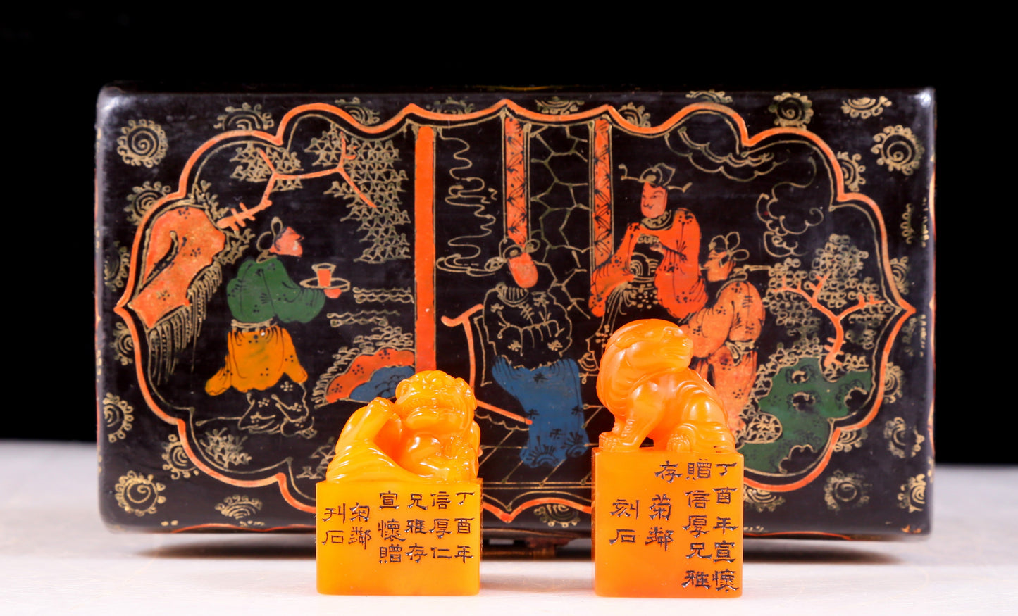 A set of exquisite Tianhuang stone auspicious animal seals