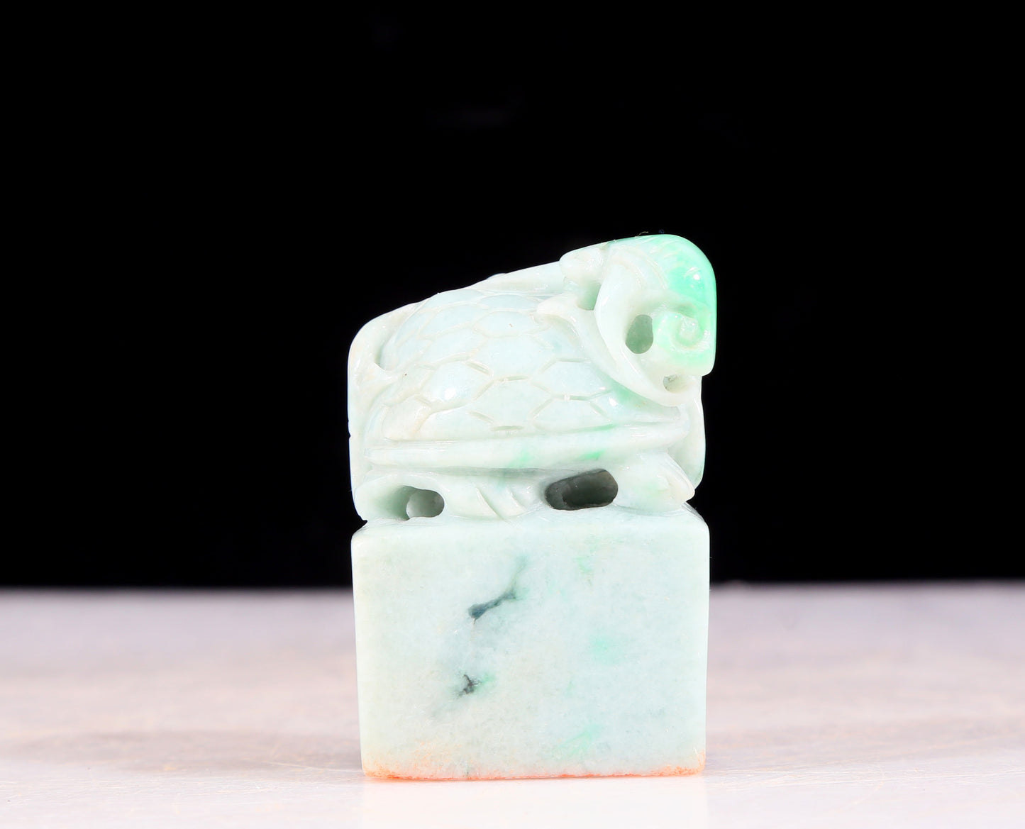 An exquisite jade auspicious animal seal