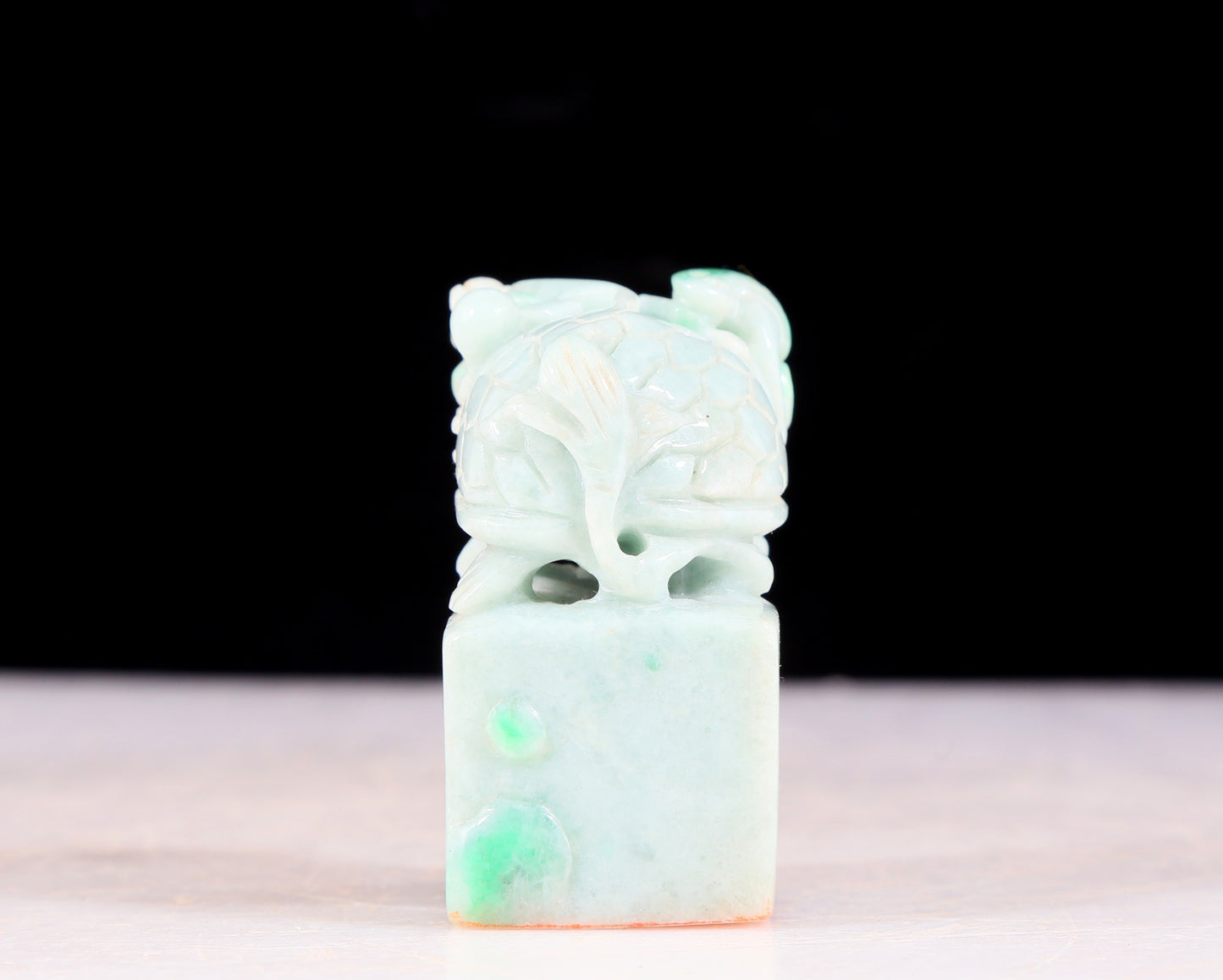 An exquisite jade auspicious animal seal