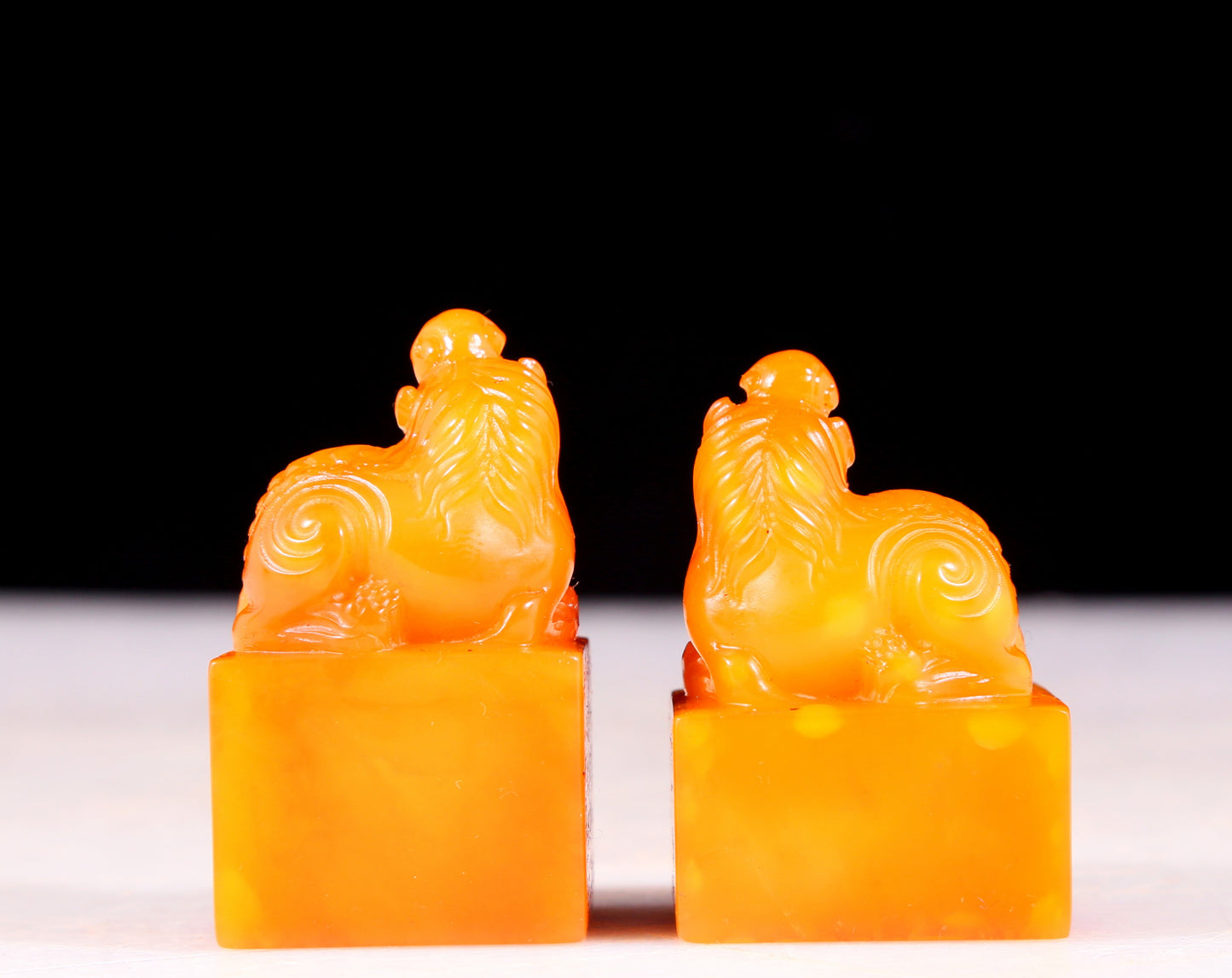 A set of exquisite Tianhuang stone auspicious animal seals