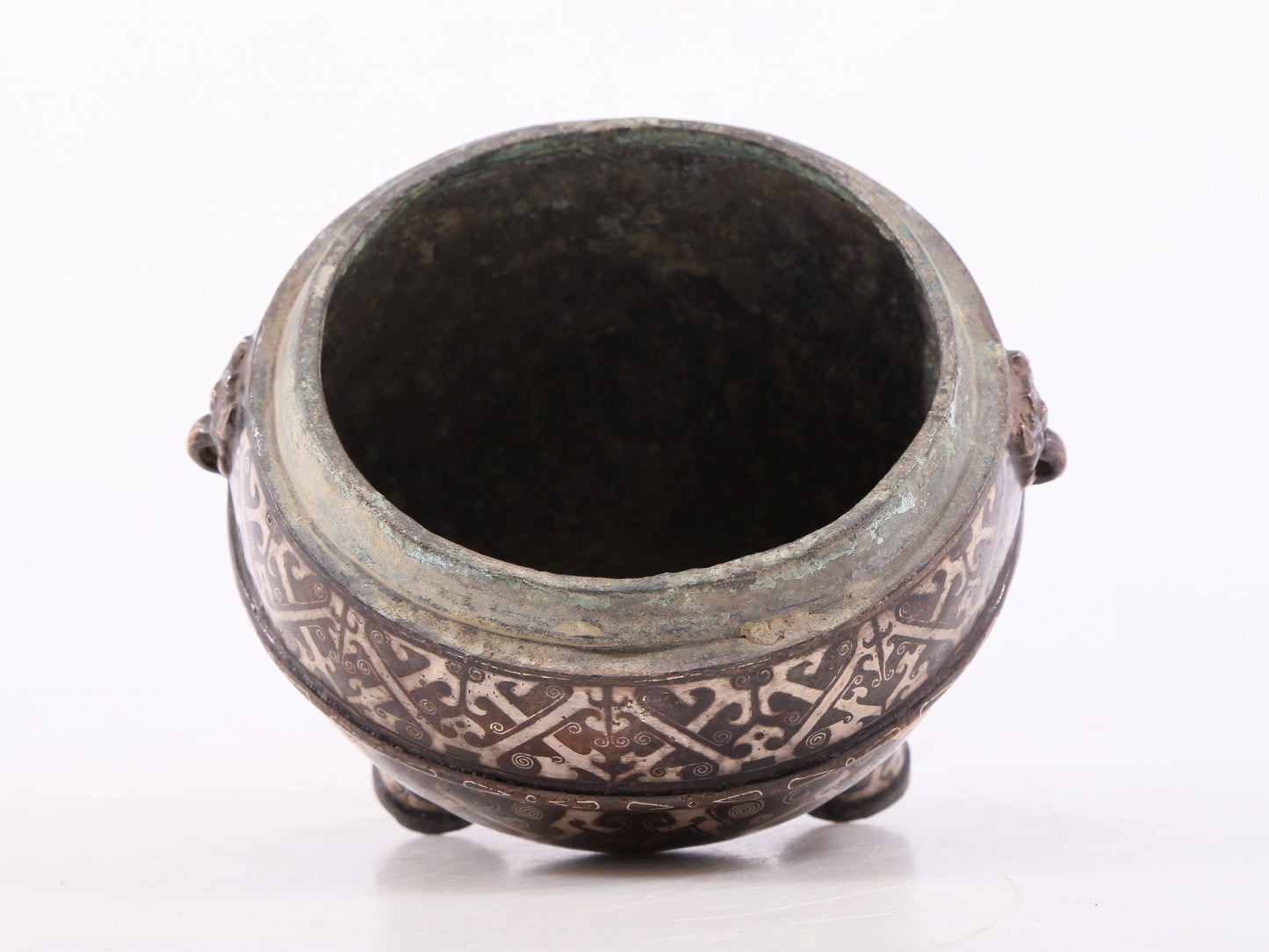 An exquisite bronze-inlaid silver animal-eared tripod jar with lid