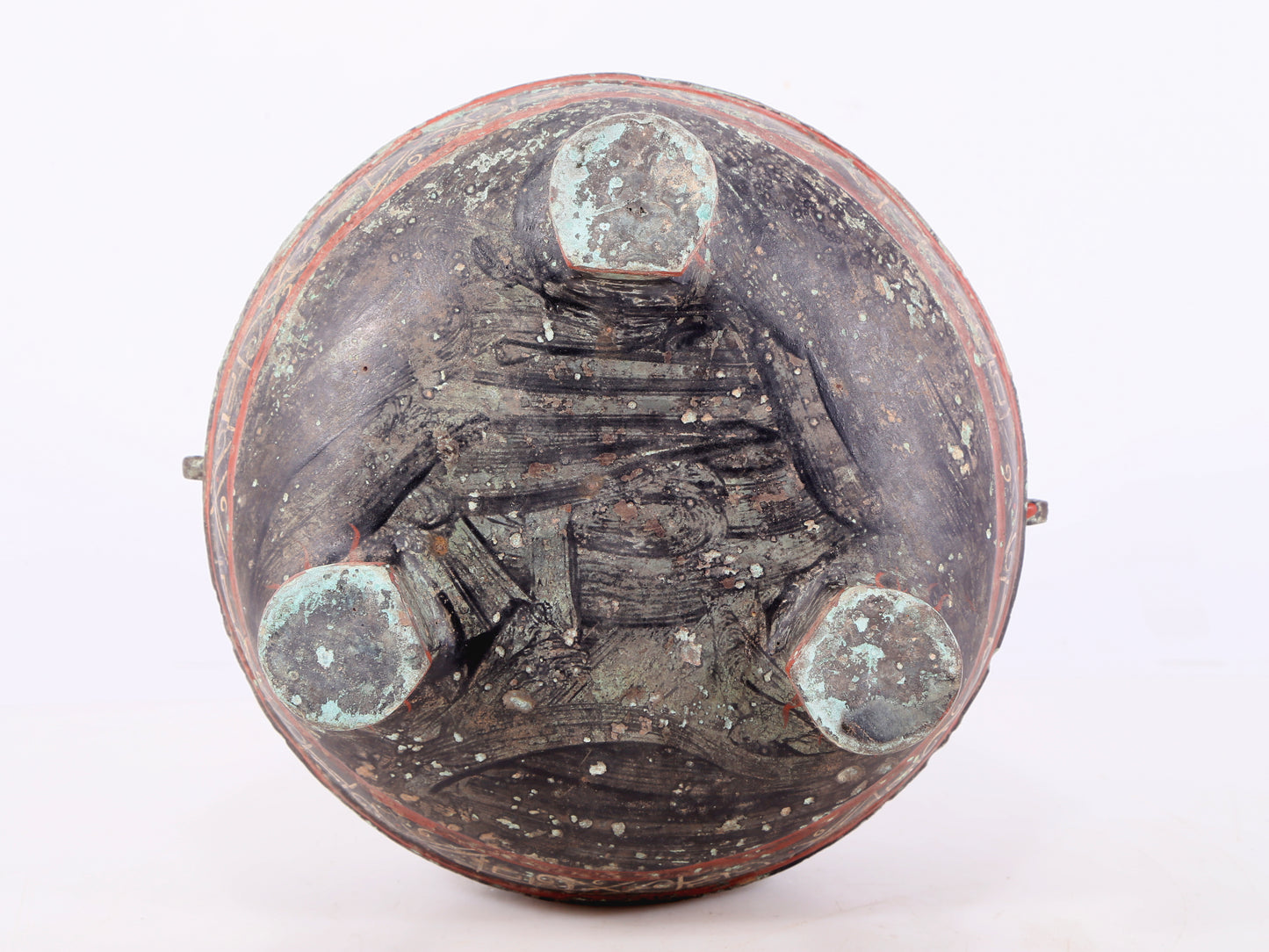 An exquisite bronze-painted dragon-patterned animal-eared tripod jar with lid