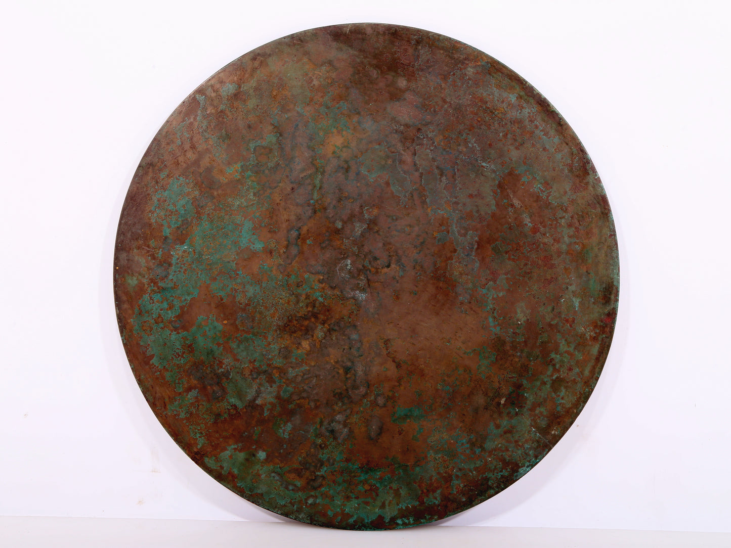 An exquisite bronze inlaid gold and silver round mirror with auspicious animal patterns