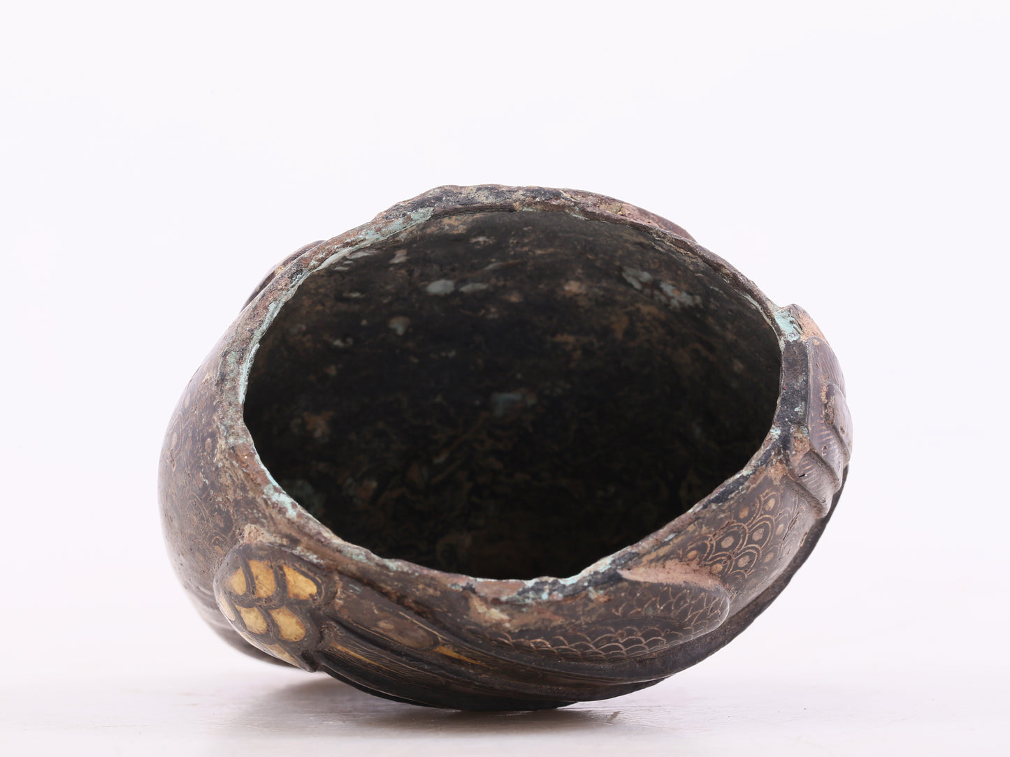 An Archaic Bronze Gold& Silver-Inlaid Swan
