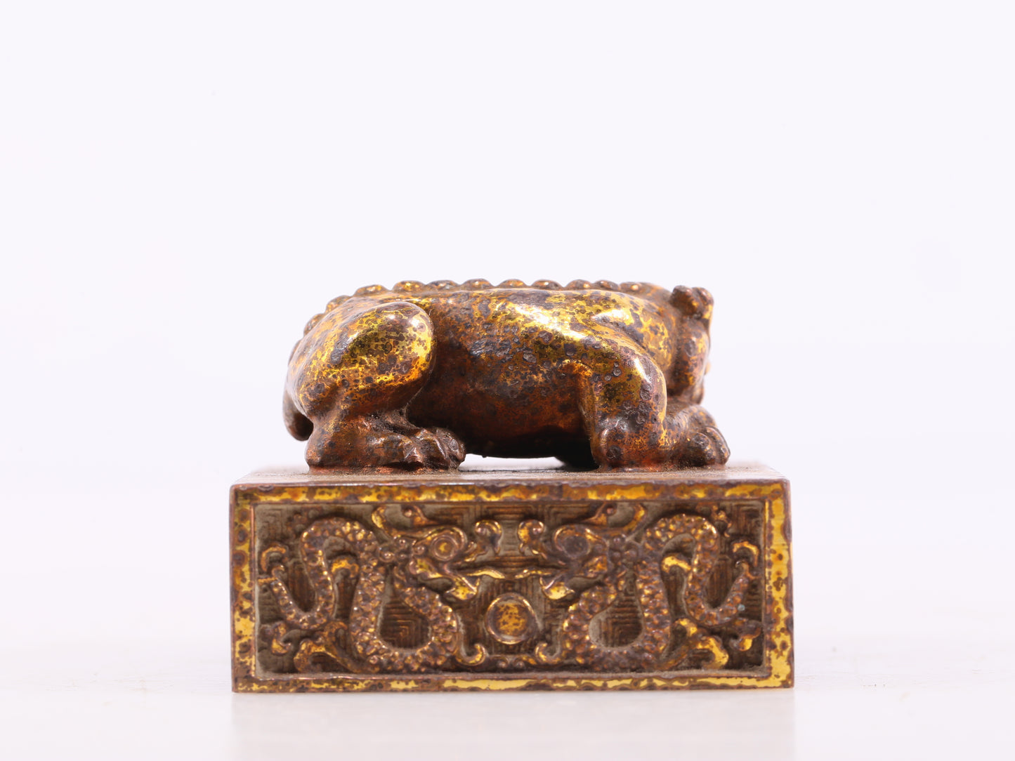 An exquisite gilt bronze animal seal