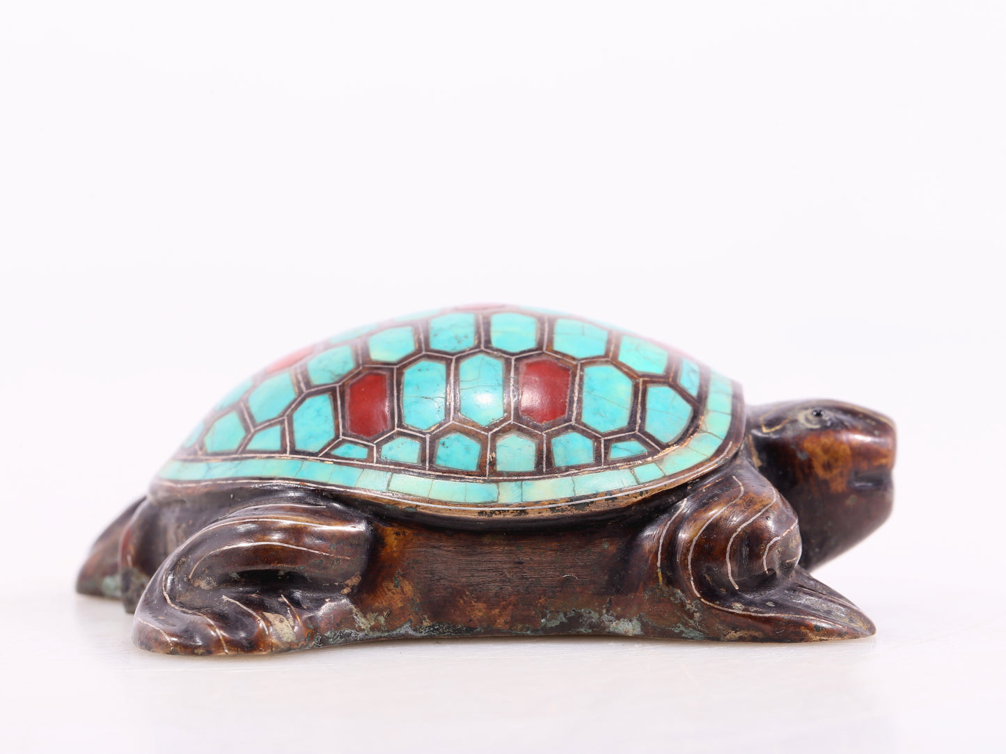 An Archaic Bronze Gold& Silver-Mounted Turquoise-Inlaid Tortois