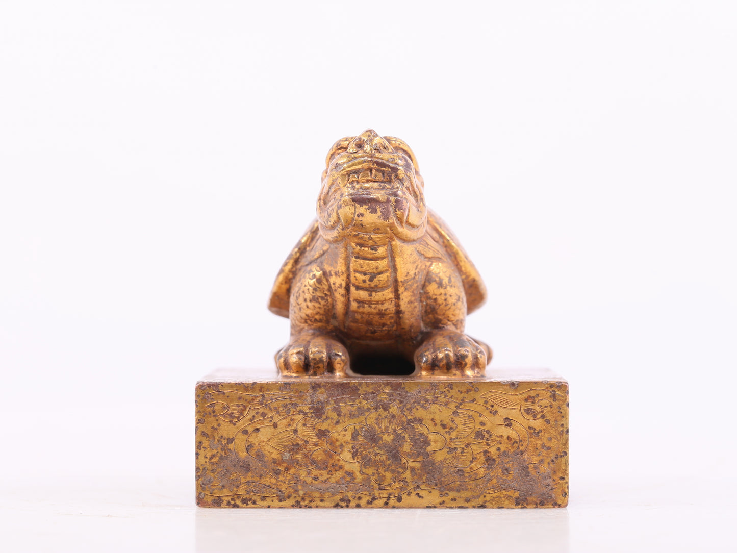 An exquisite gilt bronze animal seal