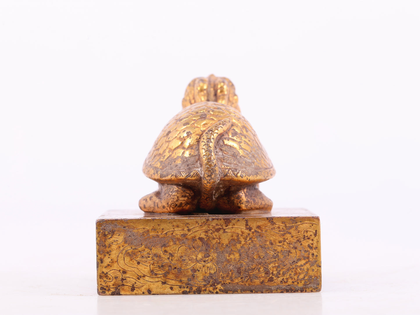 An exquisite gilt bronze animal seal