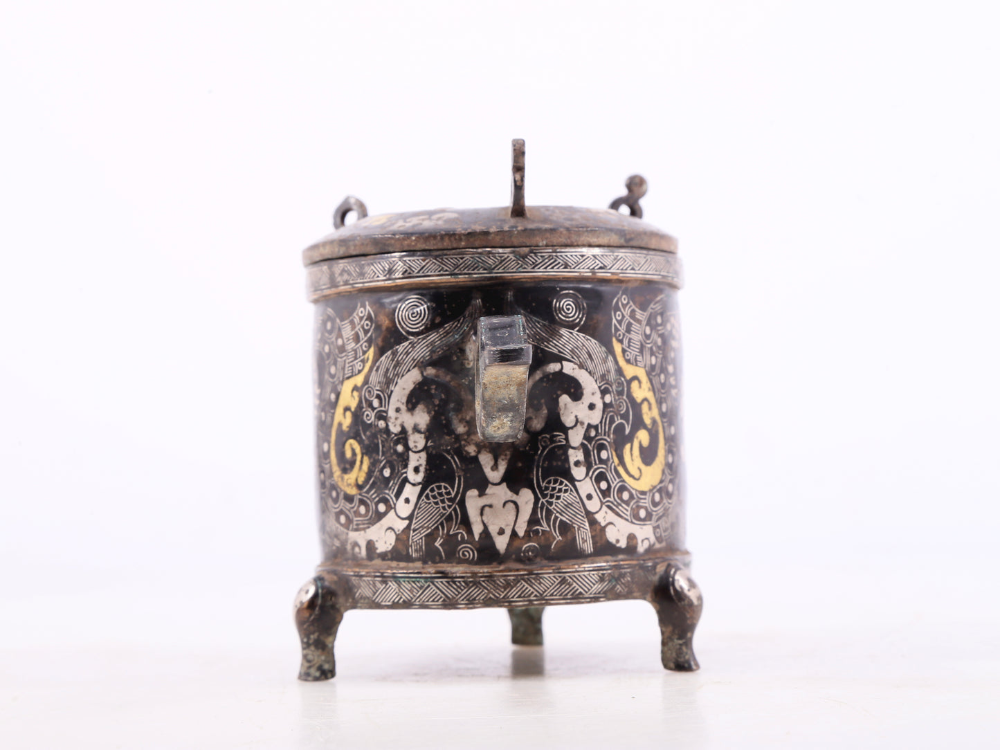 A pair of exquisite bronze inlaid gold and silver auspicious clouds and dragon pattern tripod jars with lids