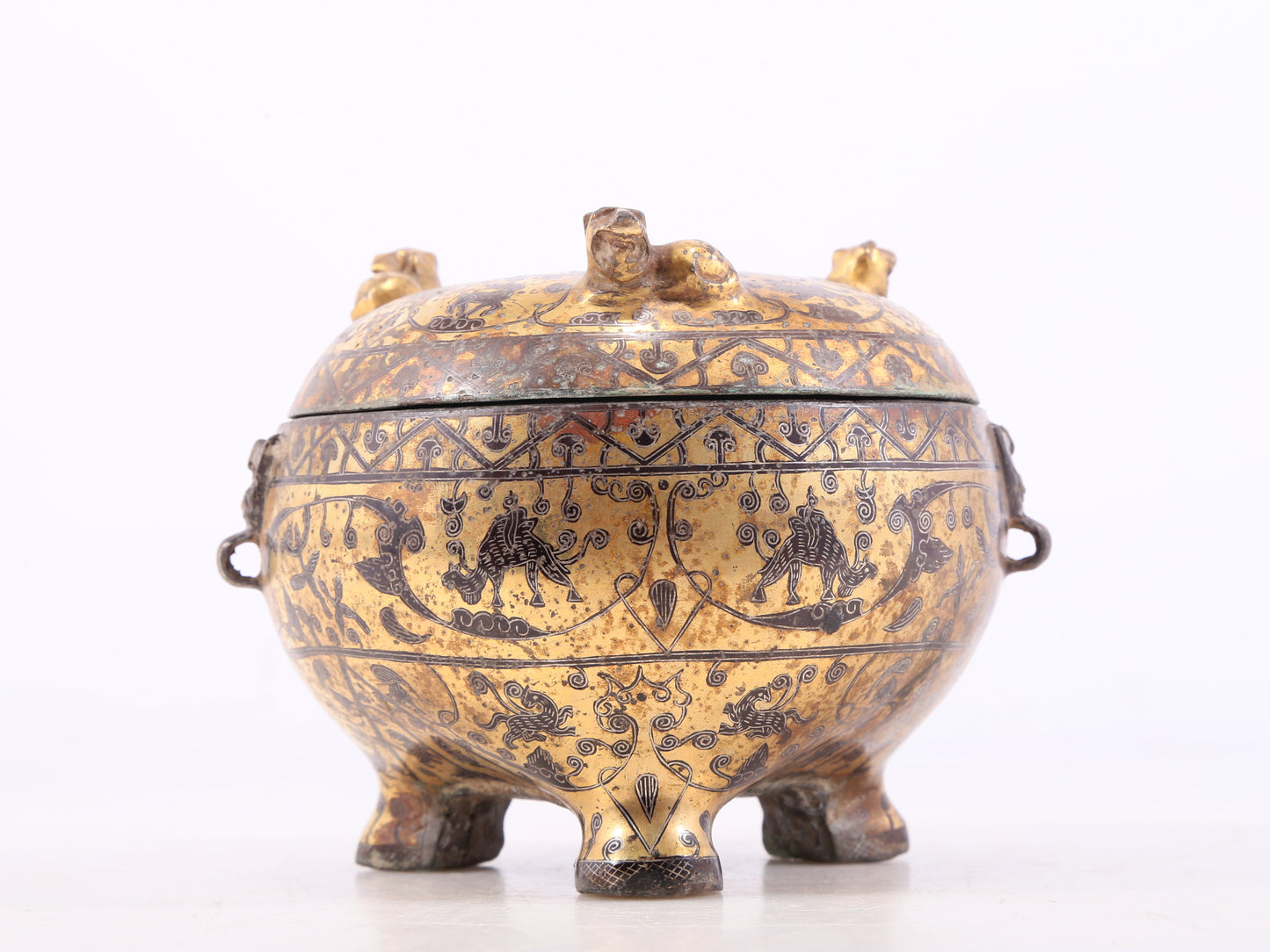 An Archaic Bronze Gold& Silver-Inlaid 'Auspicious Beast' Tripod Jar And Cover