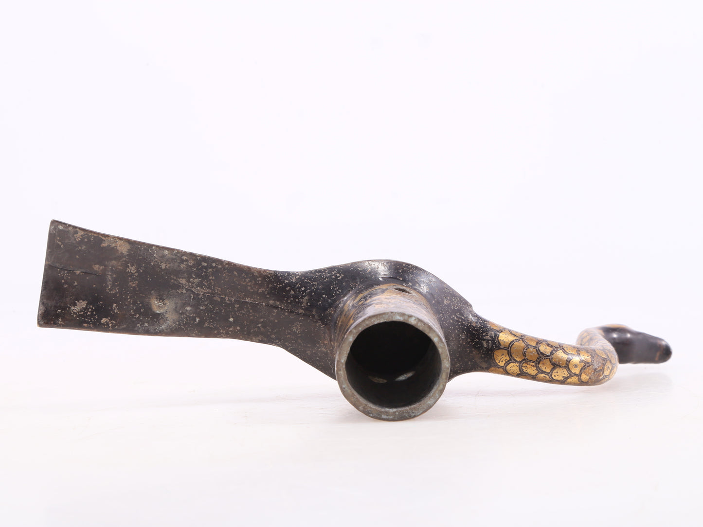 An Archaic Bronze Gold& Silver-Inlaid 'Mythical Bird' Handle