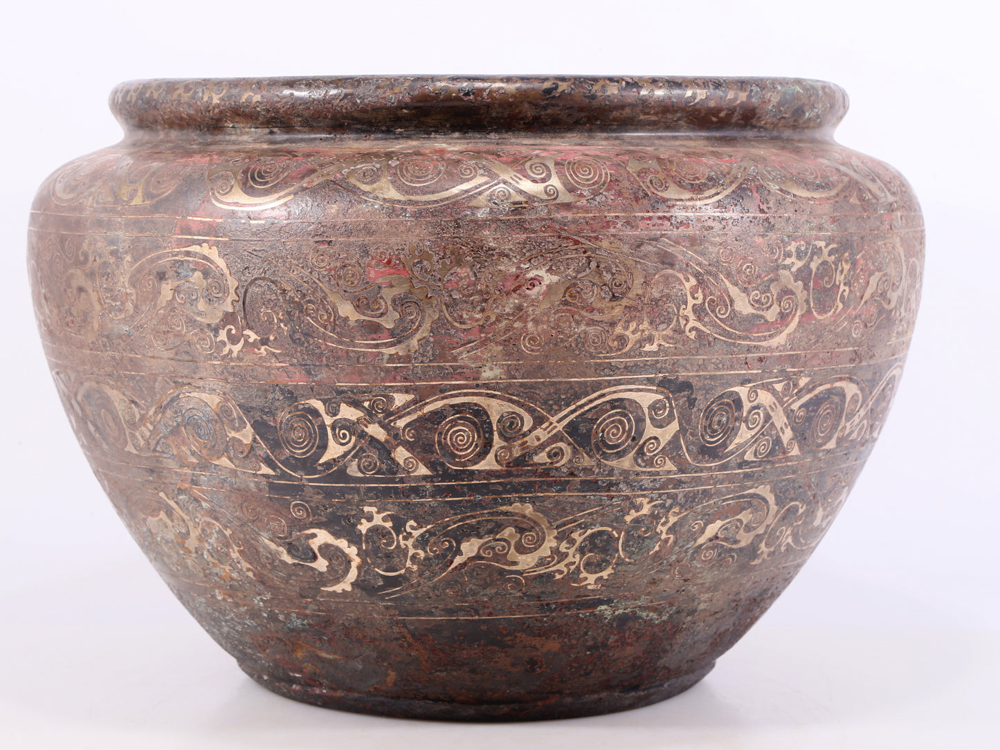 An exquisite bronze inlaid silver basin with floral patterns