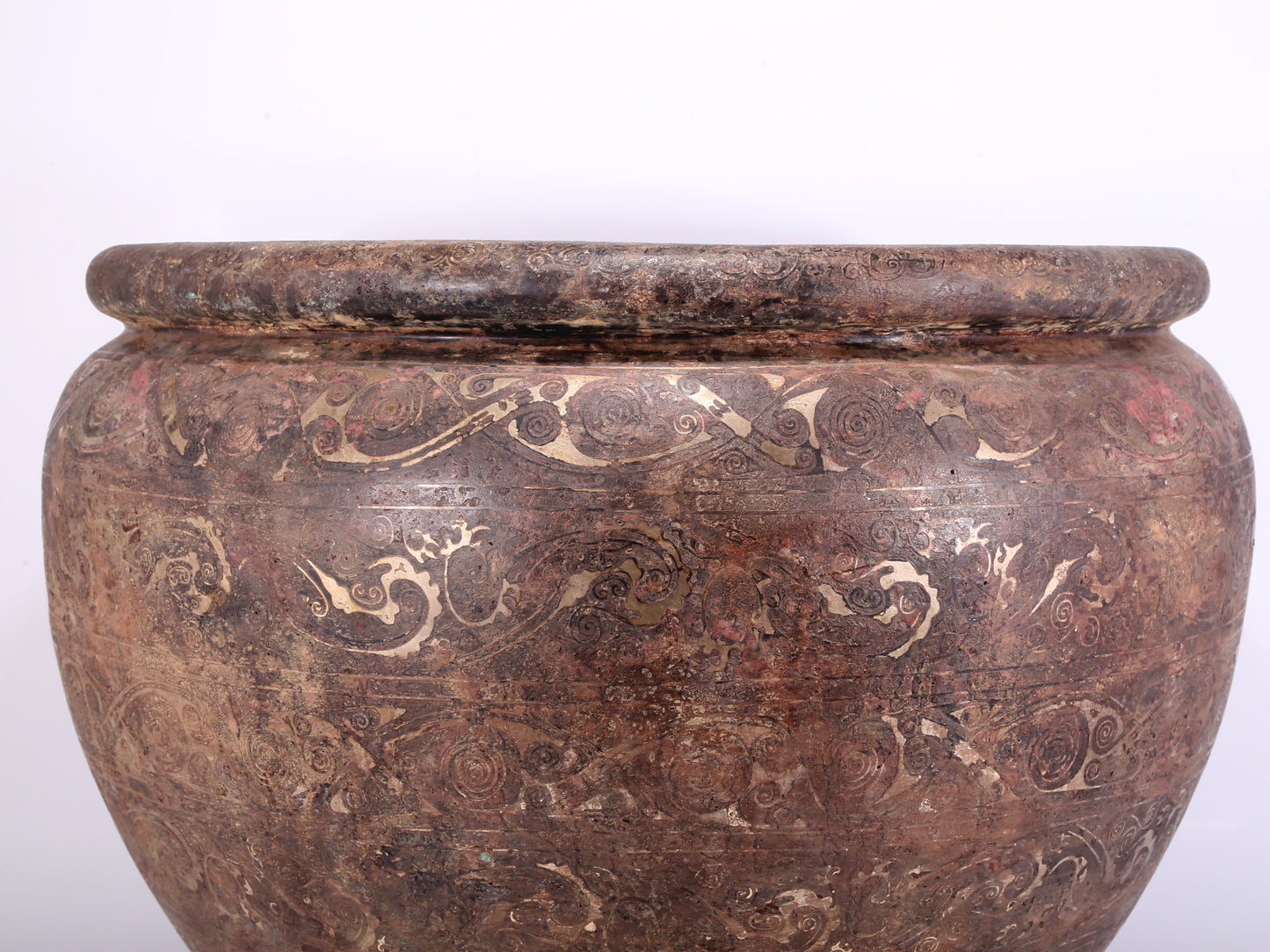 An exquisite bronze inlaid silver basin with floral patterns