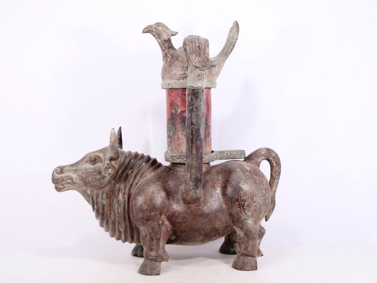 An exquisite bronze inlaid silver bull-shaped palace lantern