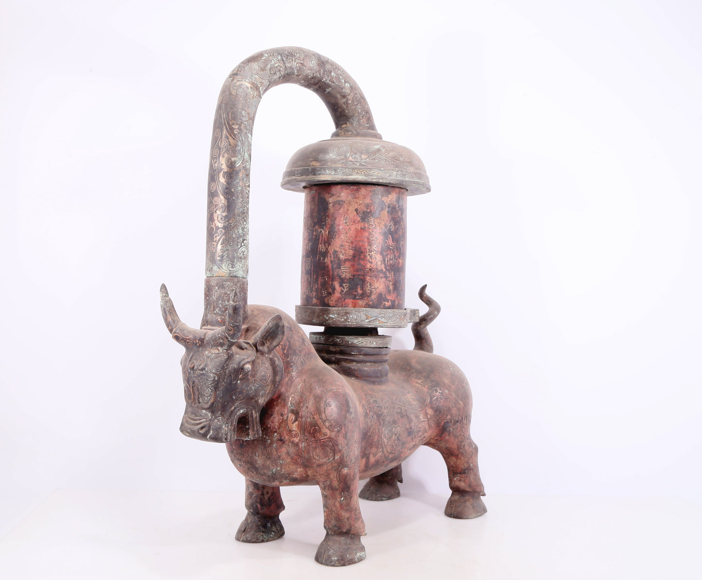 An exquisite bronze inlaid silver bull-shaped palace lantern