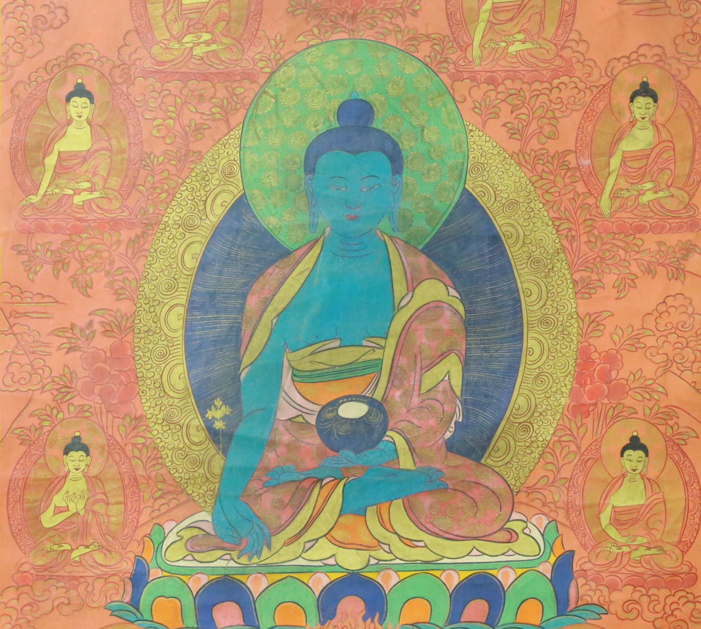 An Exquiste Painted Gold Gautama Buddha Thangka