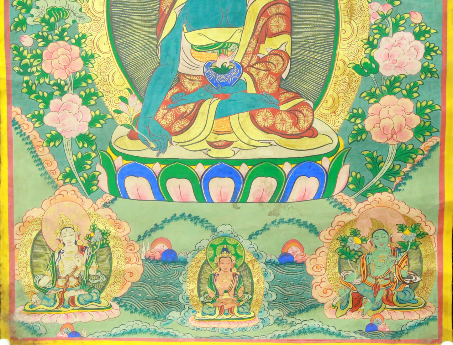 An Exquiste Painted Gold Gautama Buddha Thangka