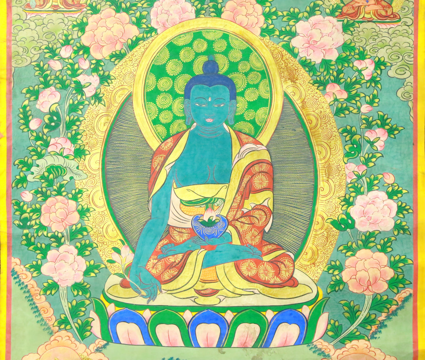 An Exquiste Painted Gold Gautama Buddha Thangka