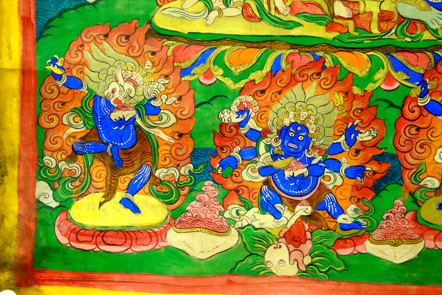 An Exquiste Painted Gold Vajra Thangka