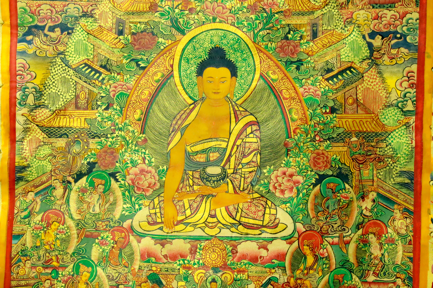 An Exquiste Painted Gold Gautama Buddha Thangka