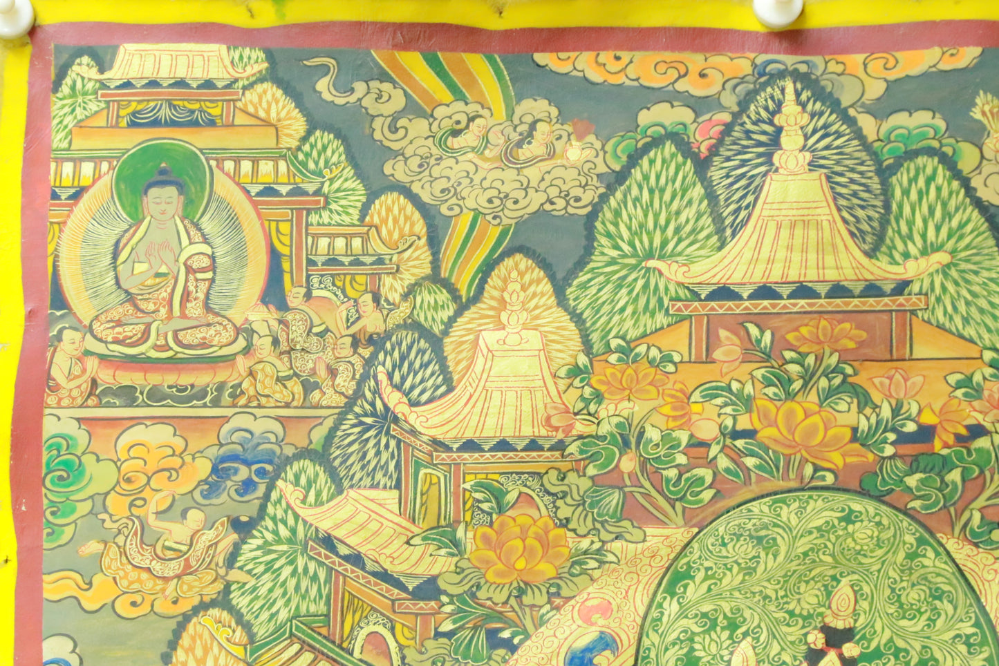 An Exquiste Painted Gold Tara Cowhide Thangka