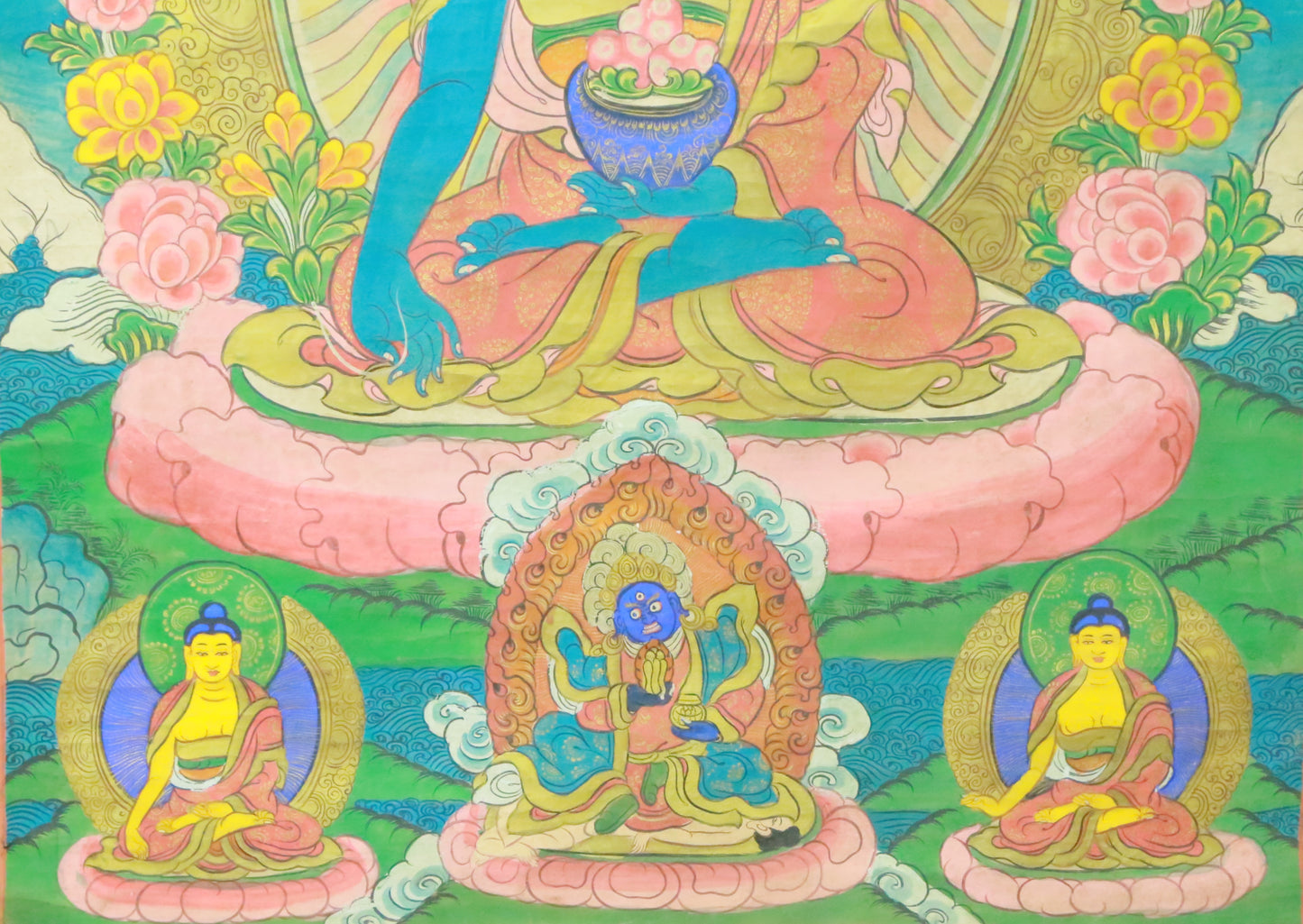 An Exquiste Painted Gold Gautama Buddha Thangka