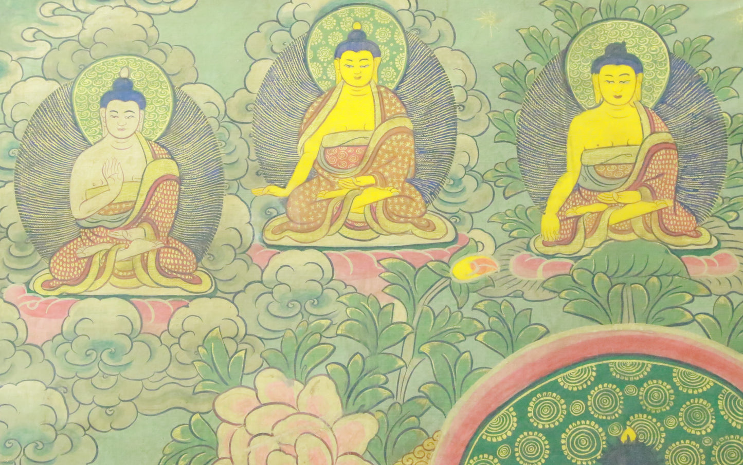 An Exquiste Painted Gold Gautama Buddha Thangka