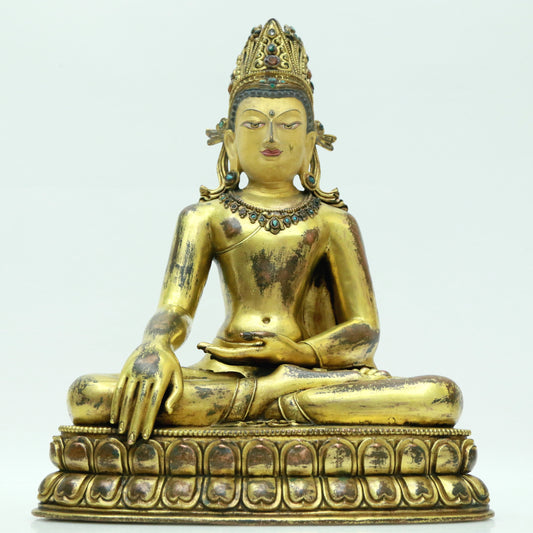 A Precious Gilt-Bronze Figure Of Longevity Buddha