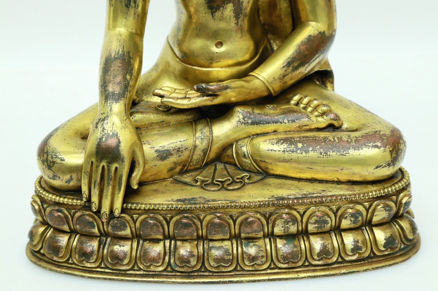 A Precious Gilt-Bronze Figure Of Longevity Buddha