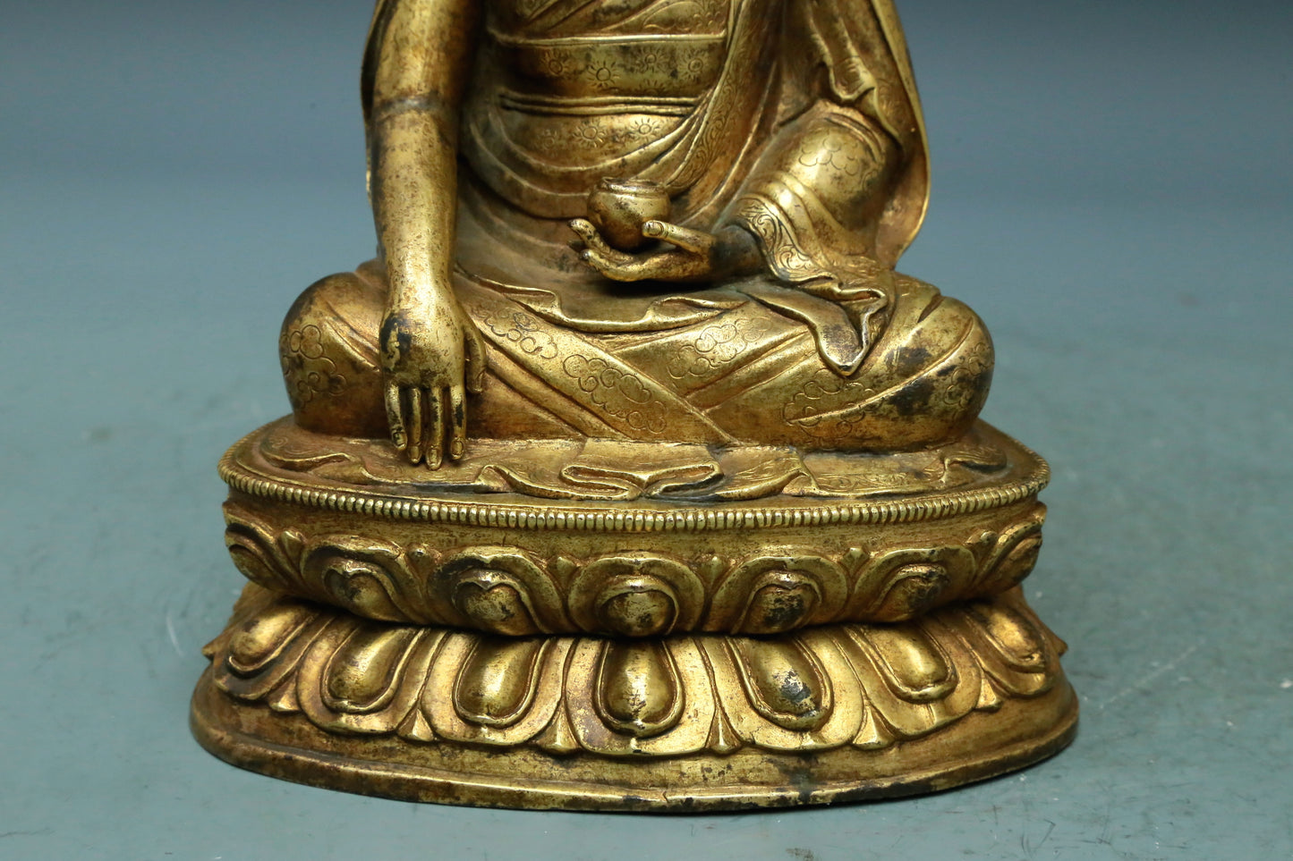 A Magnificent Gilt-Bronze Figure Of Brog.Mi