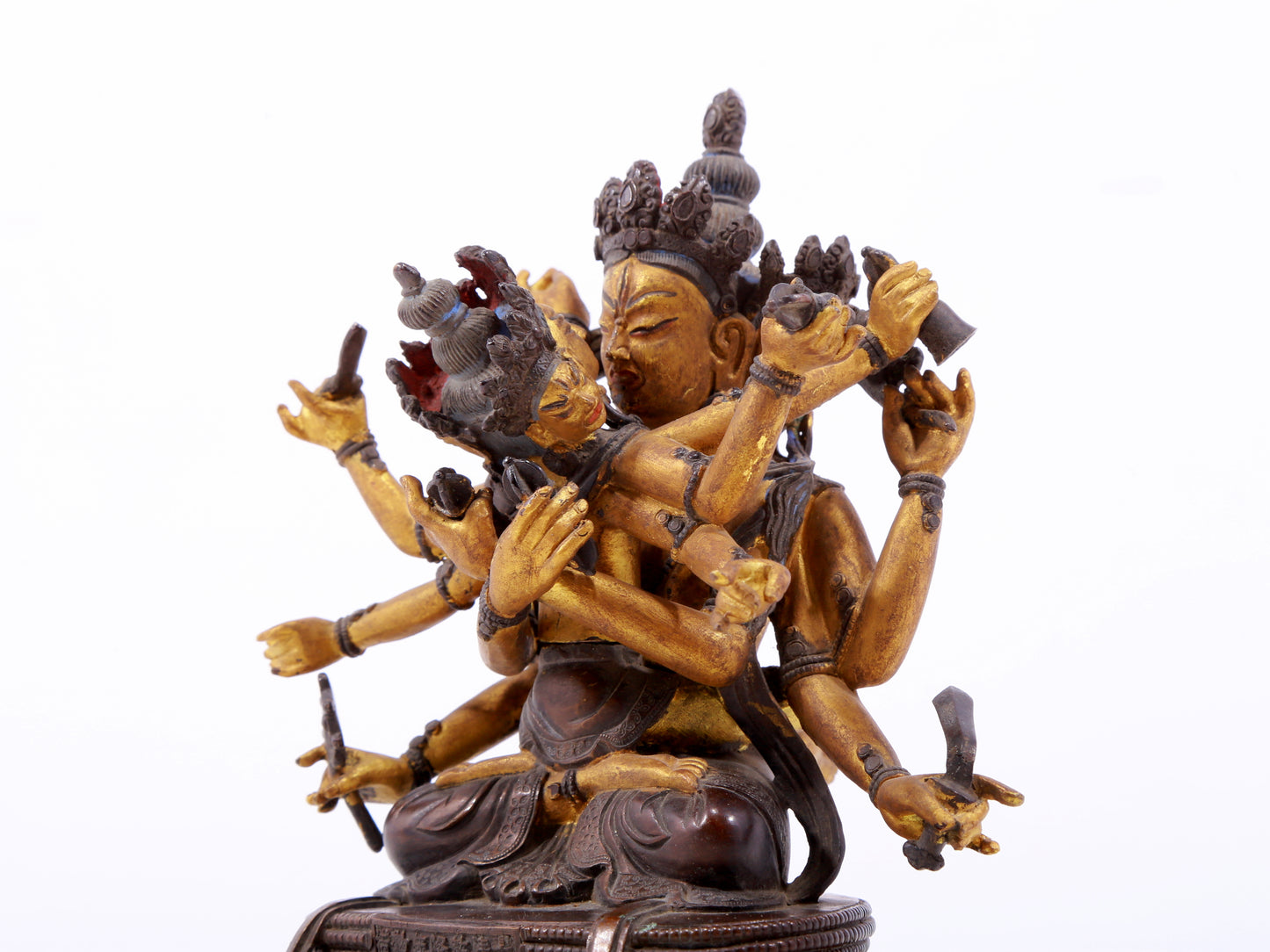 A gilt bronze Vajra statue