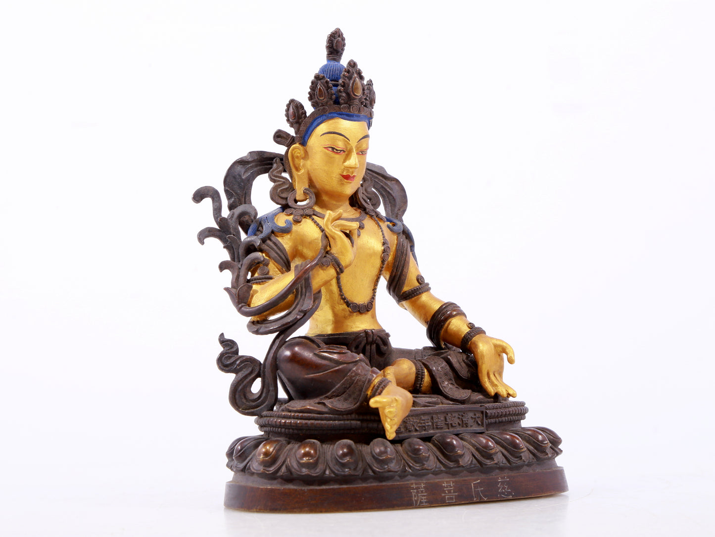 A Magnificent Gilt-Bronze Figure Of Bodhisattva