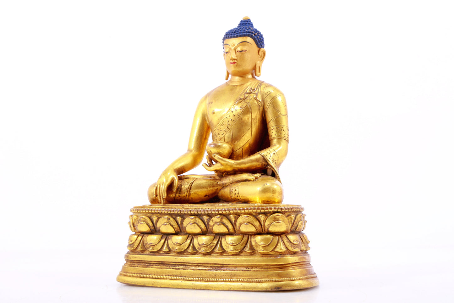 A Magnificent Gilt-Bronze Figure Of Buddha Shakyamuni