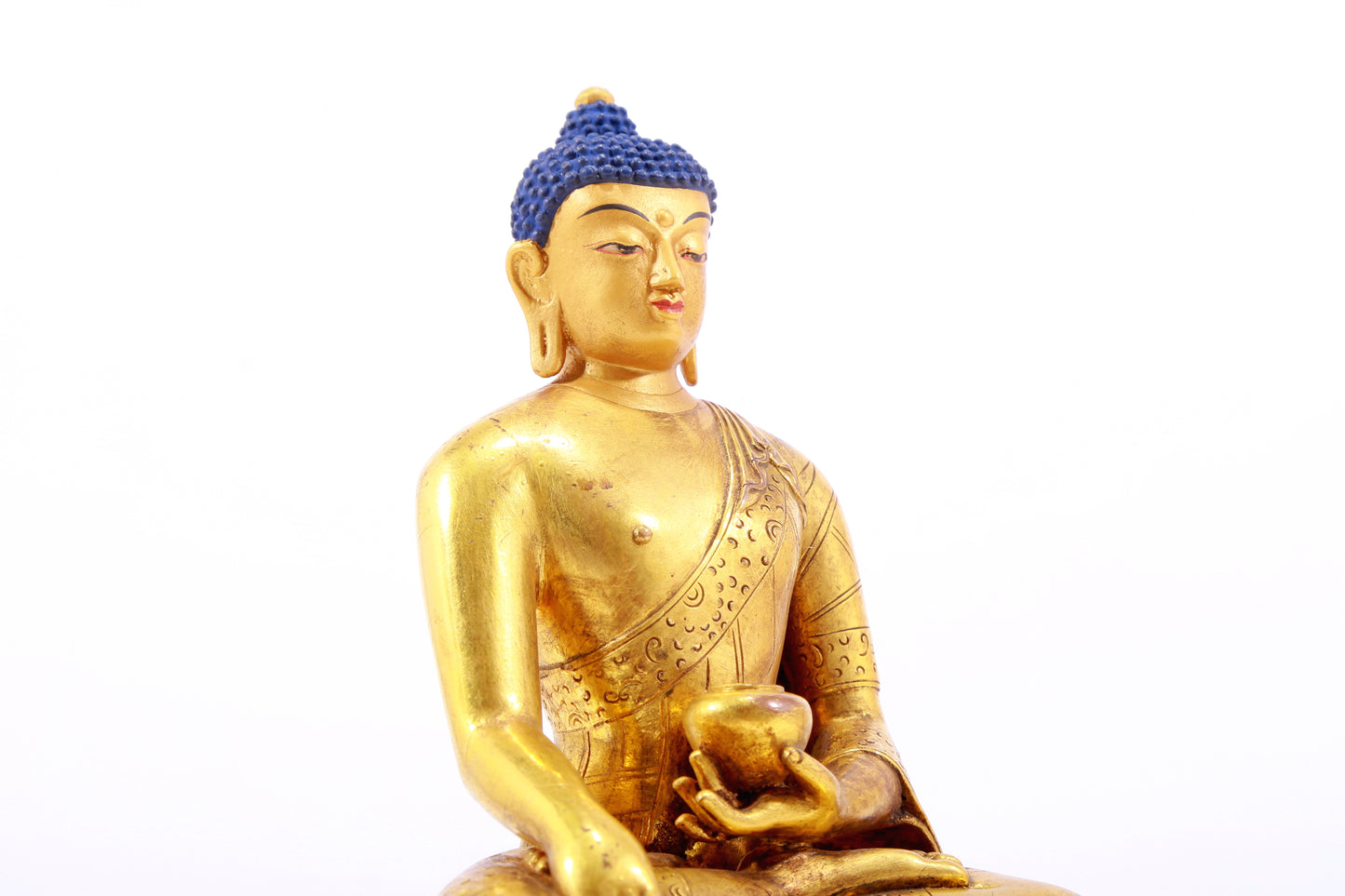 A Magnificent Gilt-Bronze Figure Of Buddha Shakyamuni