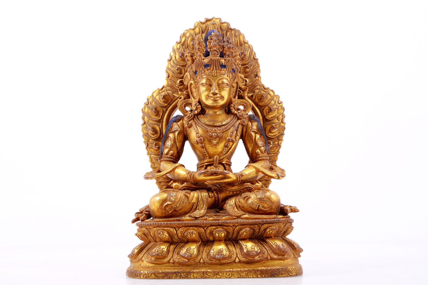 A gilt bronze statue of Bodhisattva