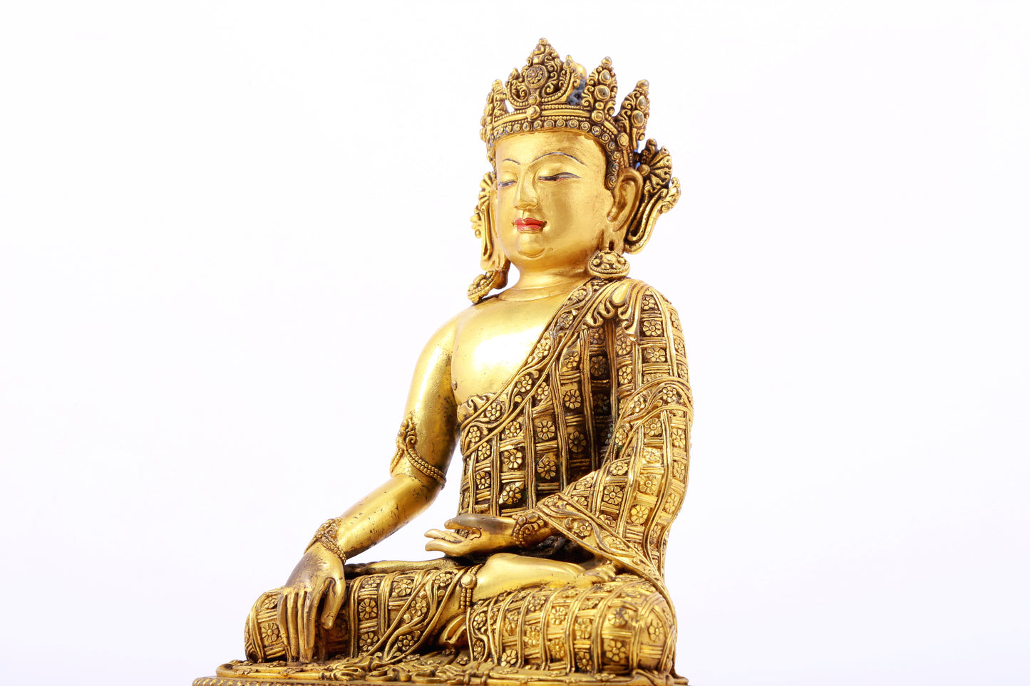 A Magnificent Gilt-Bronze Figure Of Bodhisattva