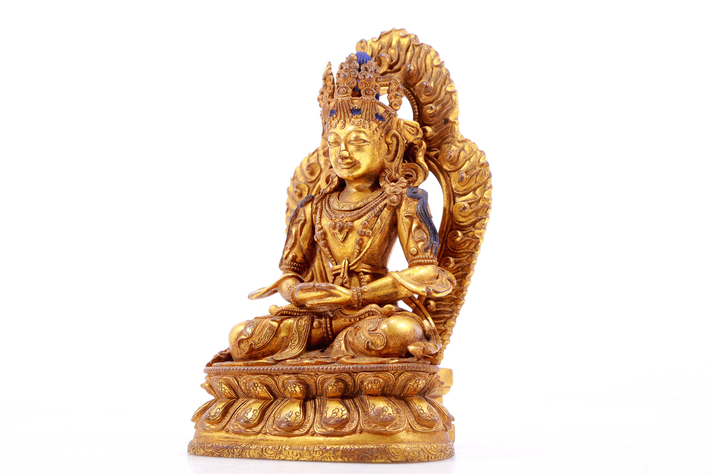 A gilt bronze statue of Bodhisattva