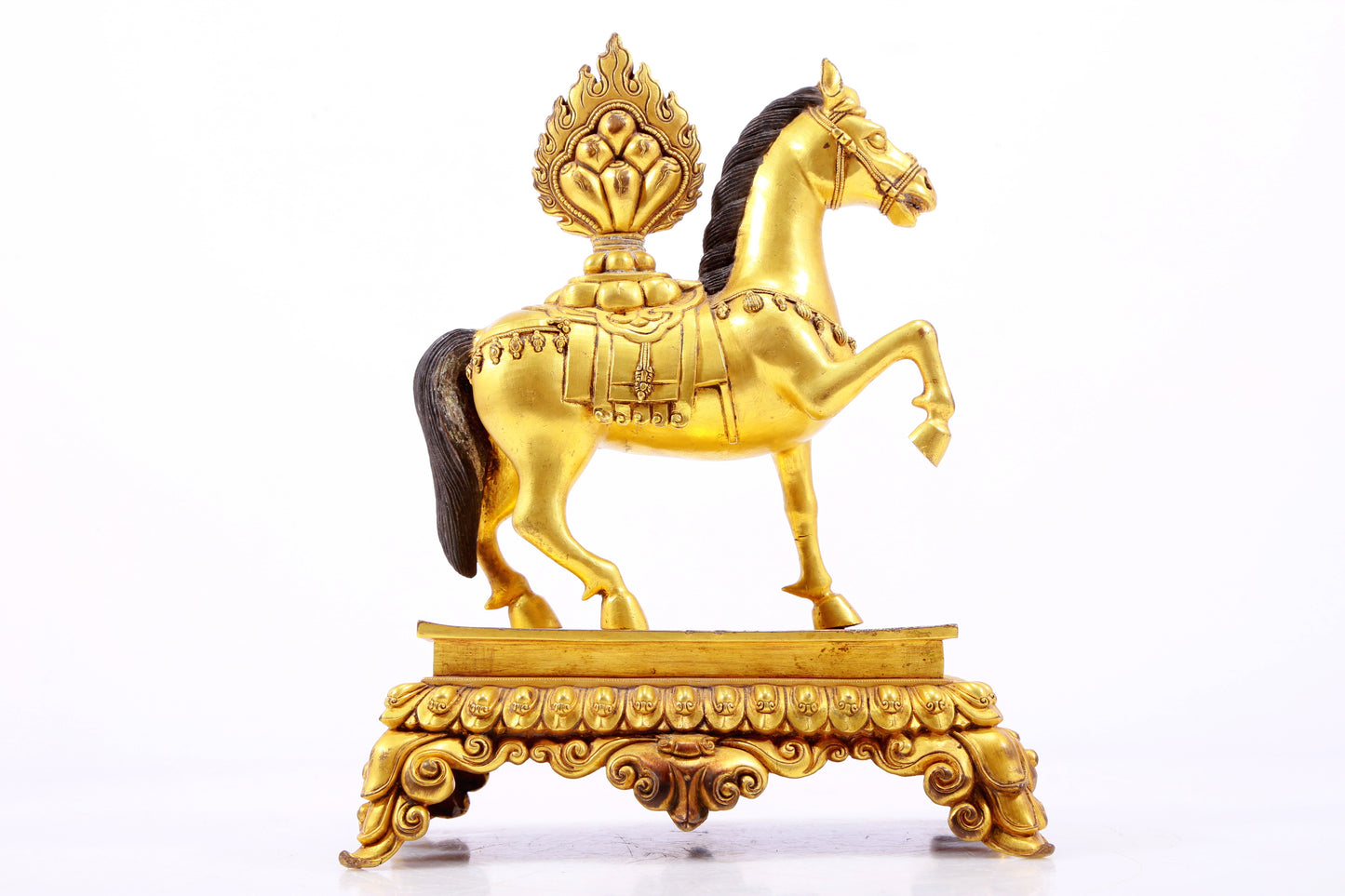A Splendid Set Of Gilt-Bronze Ritual It
