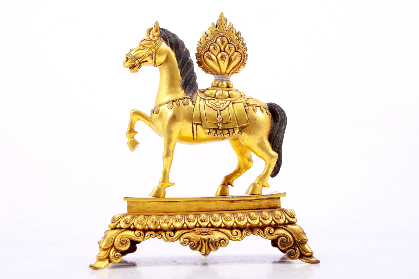 A Splendid Set Of Gilt-Bronze Ritual It