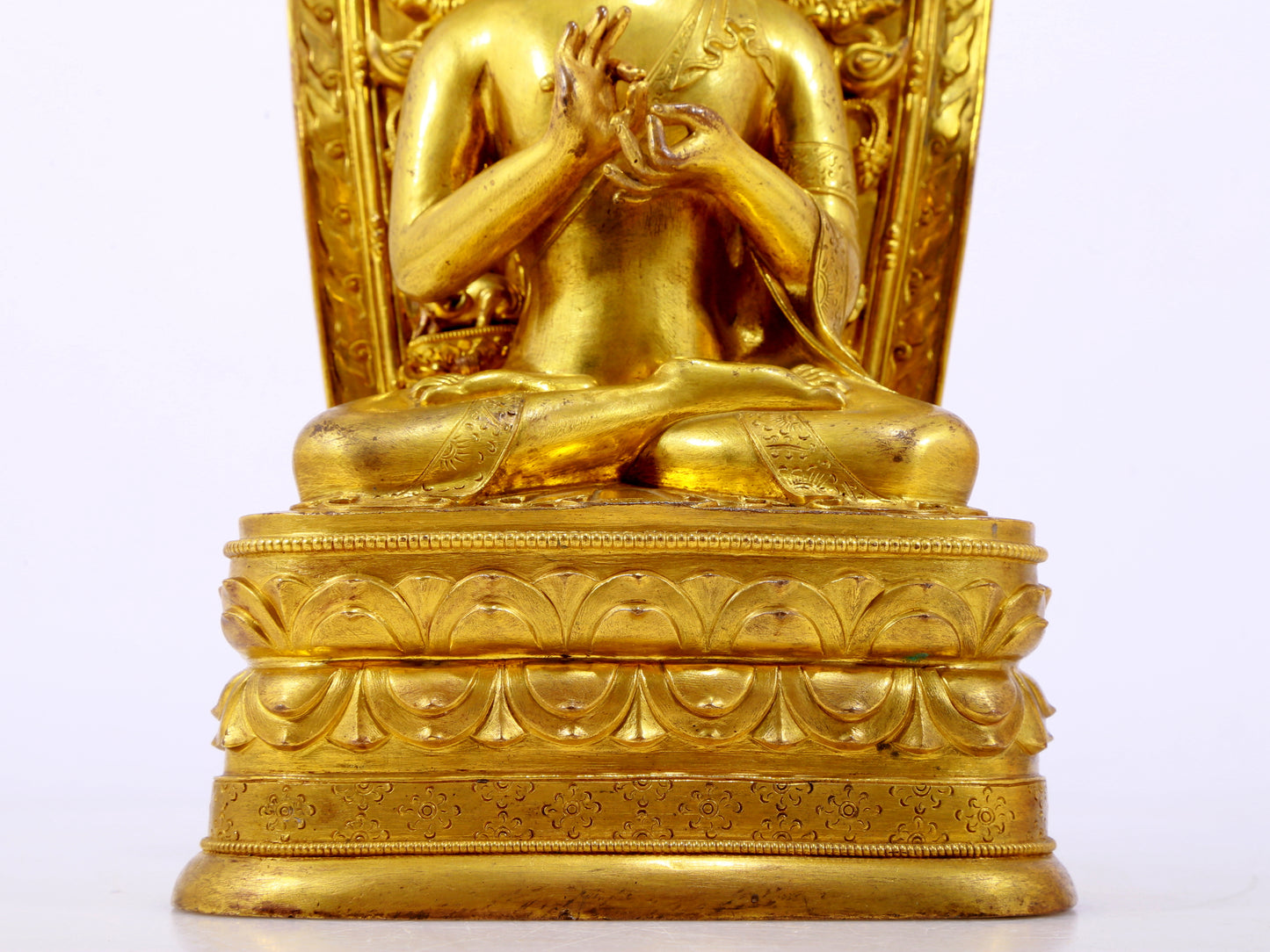 A Splendid Gilt-Bronze Figure Of Buddha Shakyamuni