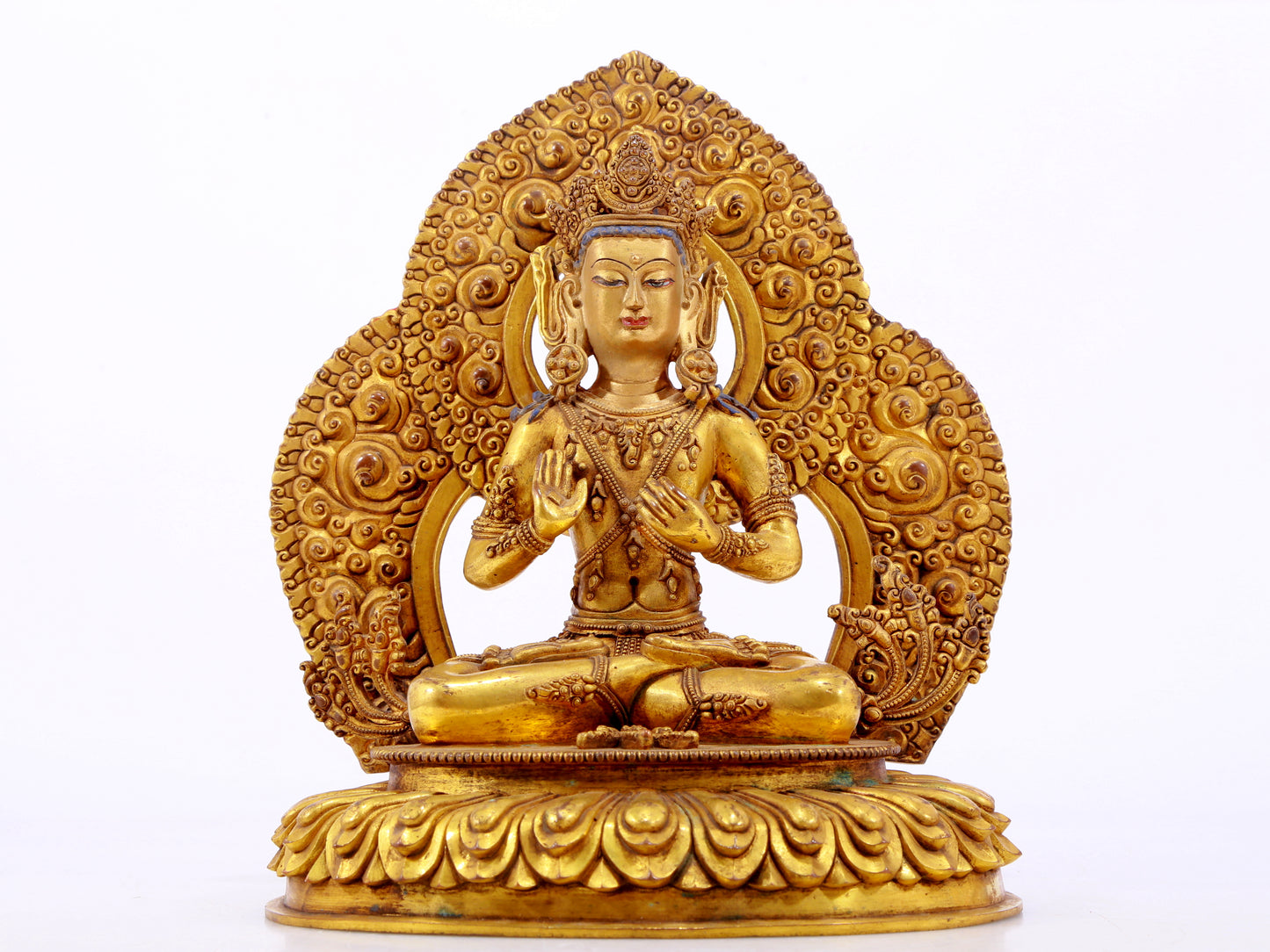 A gilt bronze statue of Bodhisattva