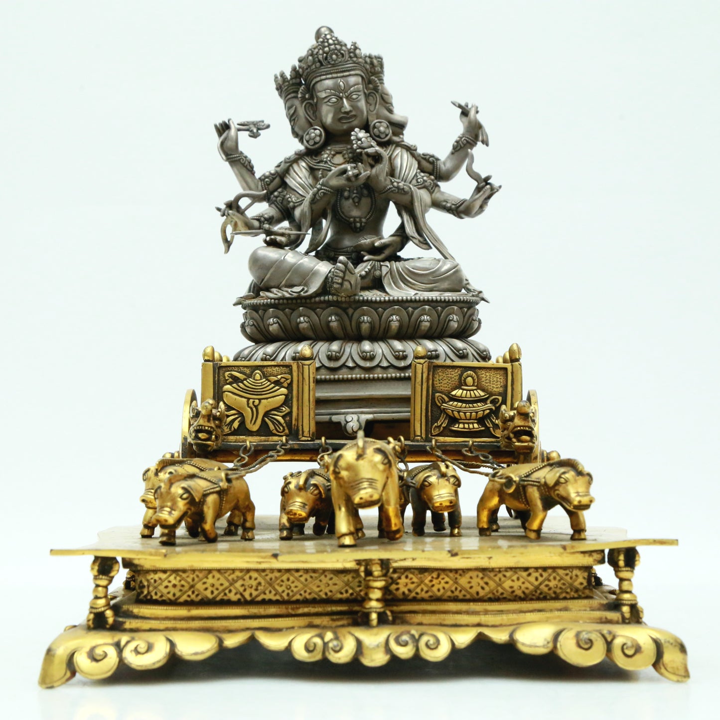 A Magnificent Gilt-Bronze Silver Figure Of Marici