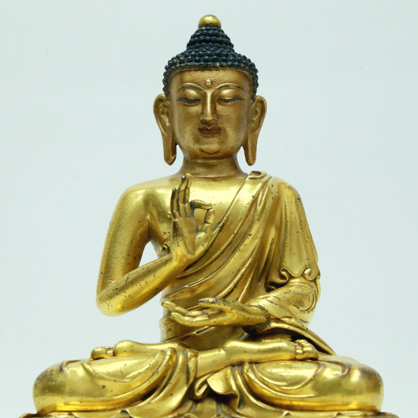 A Magnificent Gilt-Bronze Figure Of Buddha Shakyamuni