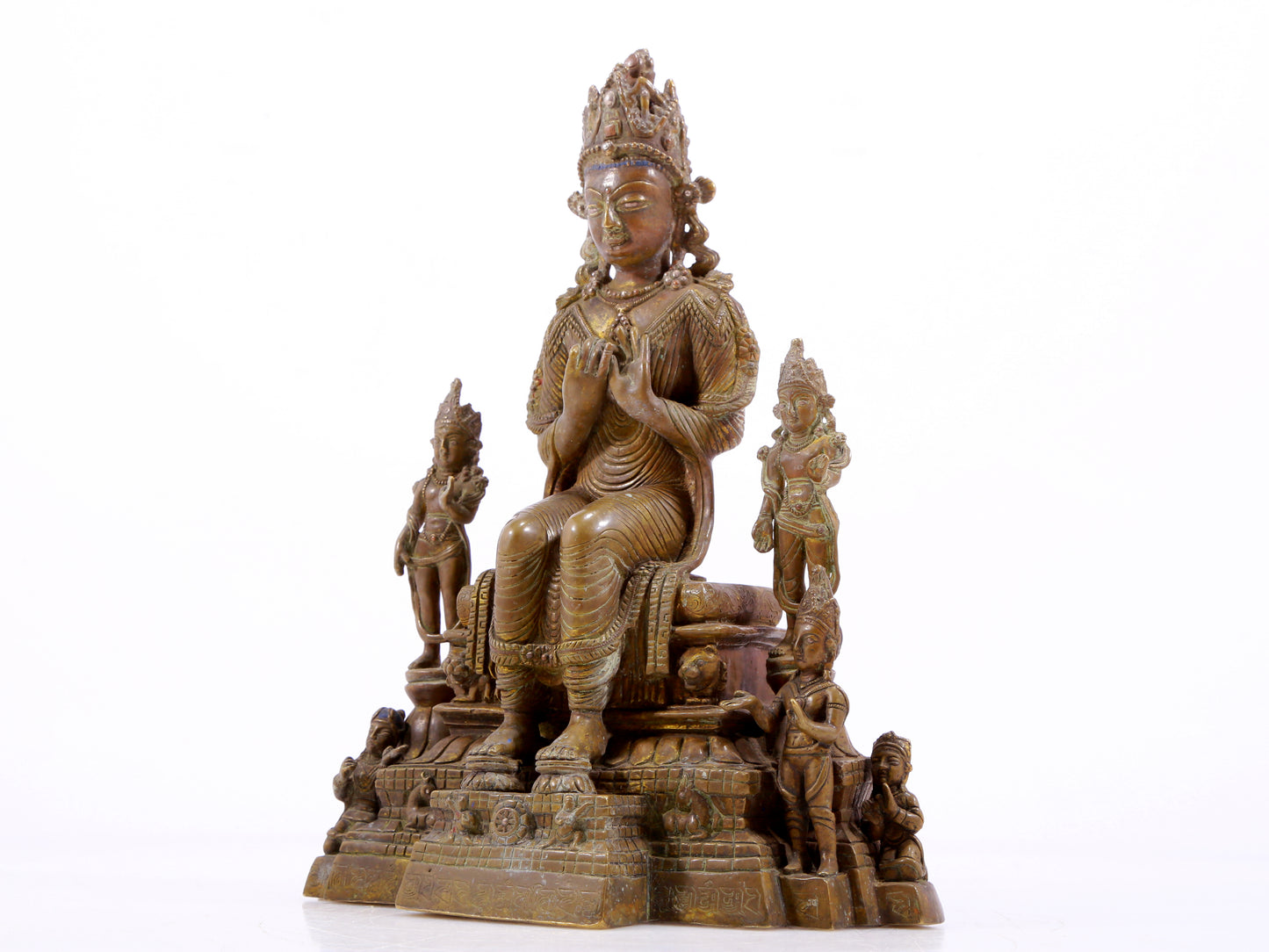 A solemn gilt bronze statue of Bodhisattva