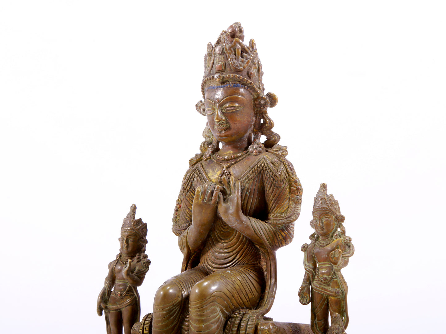 A solemn gilt bronze statue of Bodhisattva