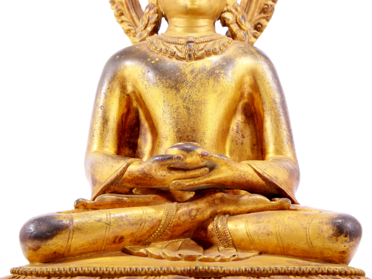 A solemn gilt bronze statue of Bodhisattva